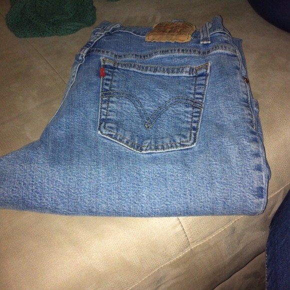 Levi's