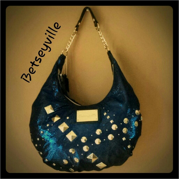 Betseyville Handbags - Gorgeous Betseyville Bag