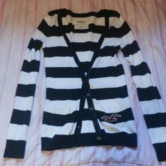 Hollister cardigan