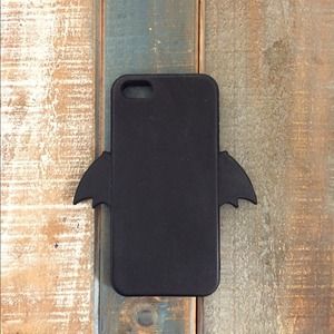 Zara iPhone 5 Bat Case