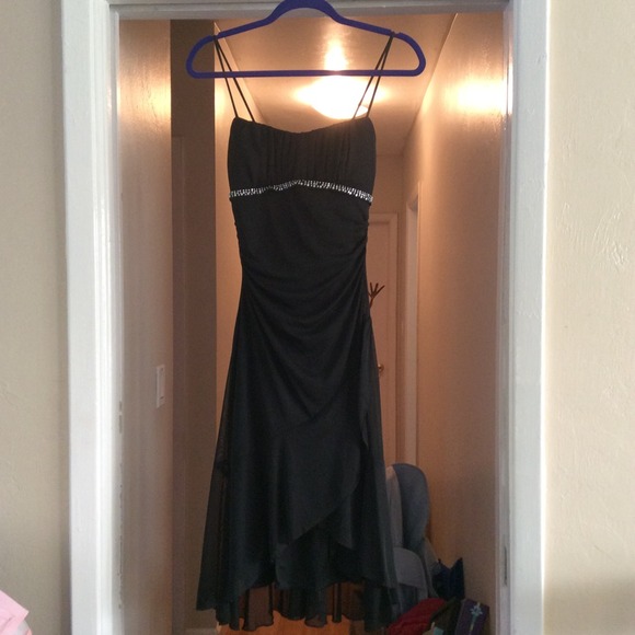 Black formal mid calf dress❌SOLD❌