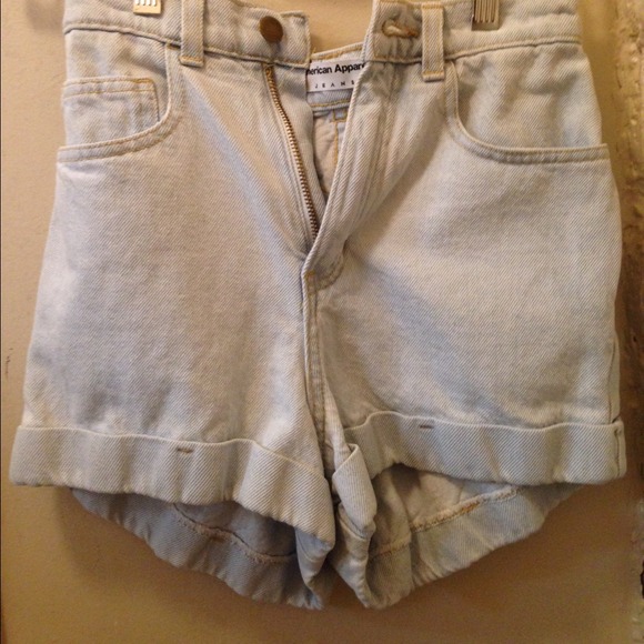 💋Traded💋American apparel high waisted shorts