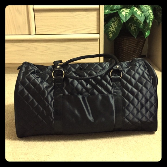 Quilted satin getaway bag