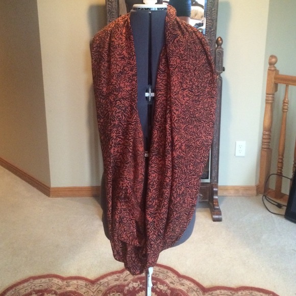 ❗️SOLD❗️nordstom Infinity scarf