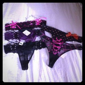 NEW Frederick's of Hollywood Thongs