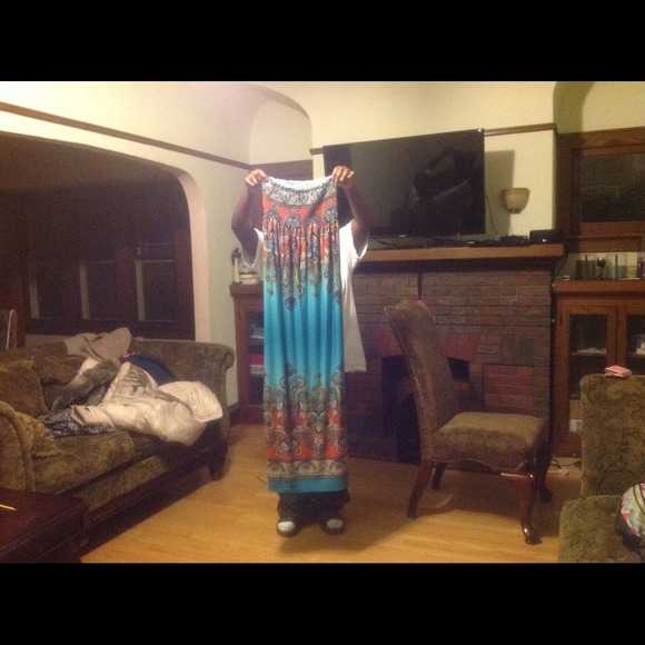 SOLD IN BUNDLE colorful summer dress - Picture 4 of 4