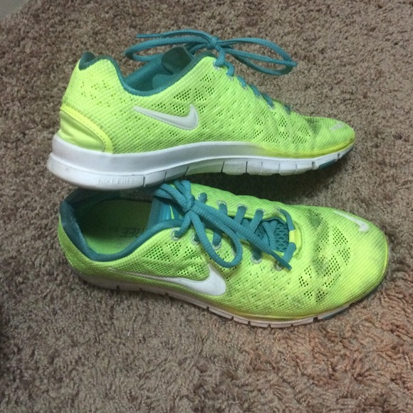 Sale!!! Nike Free 5.0