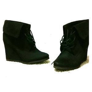 Black wedge ankle boots