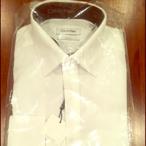 Perfect Gift =Authentic Calvin Klein Men's Shirt!