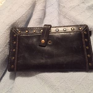 Wallet black