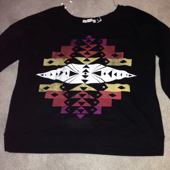 Forever 21 black pullover!