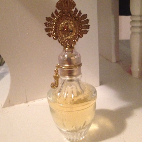 Juicy couture perfume