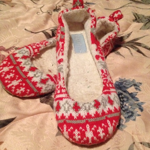 Slippers - Picture 3 of 3