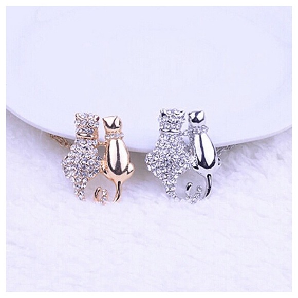 Pave Austrian crystals kitten necklace - Picture 2 of 4