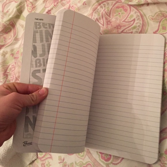 Justin bieber notebook. Never been used - Picture 3 of 3