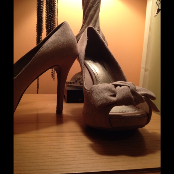 sexy heels!! - Picture 4 of 4