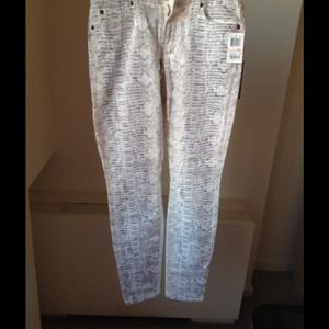 7 For All Mankind Skinny Snakeskin Jeans Size 28