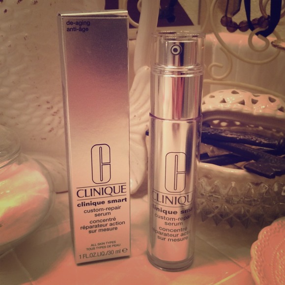 Clinique smart serum brand new 30ml
