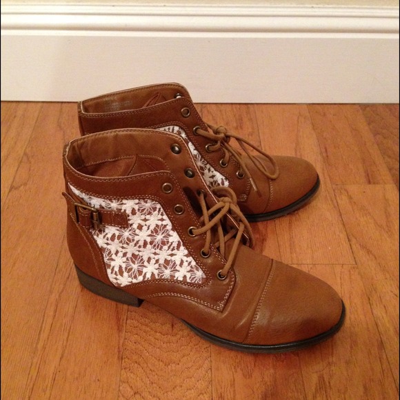 Madden Girl Armie C Boot