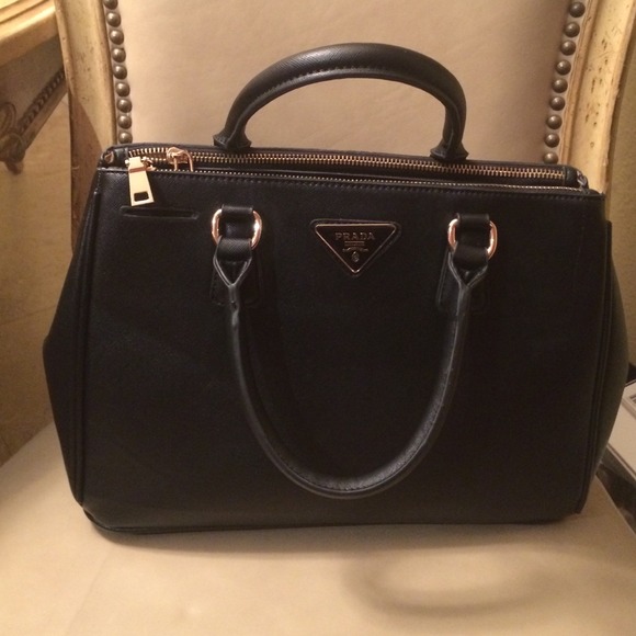 Beautiful inspired Prada handbag...