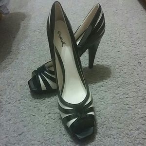 Shoe; Qupid