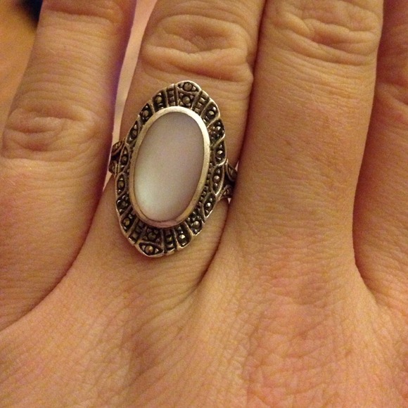 Mother of pearl ring