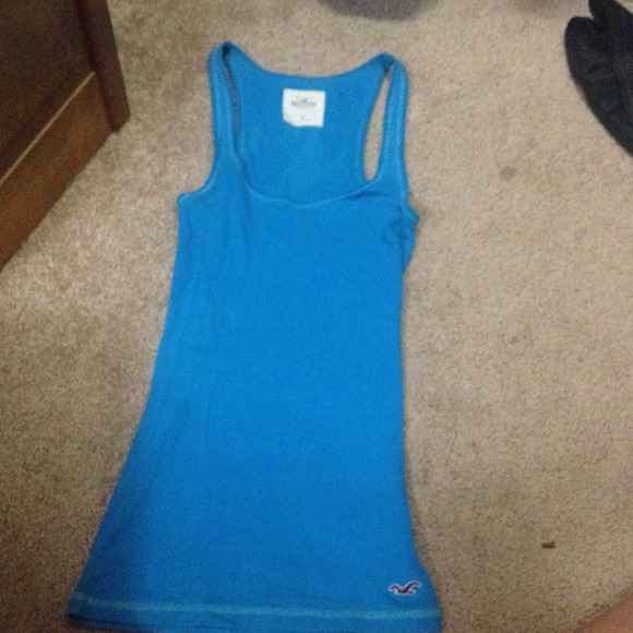 Hollister tank top!!