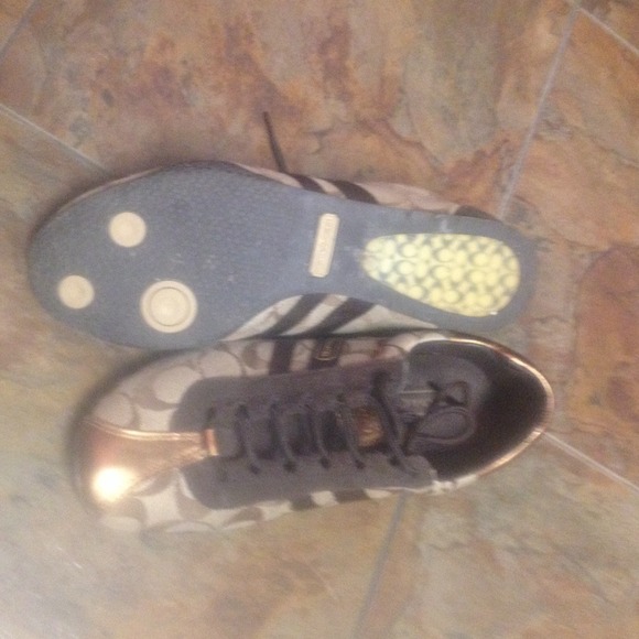 Coach shoes - Picture 3 of 3