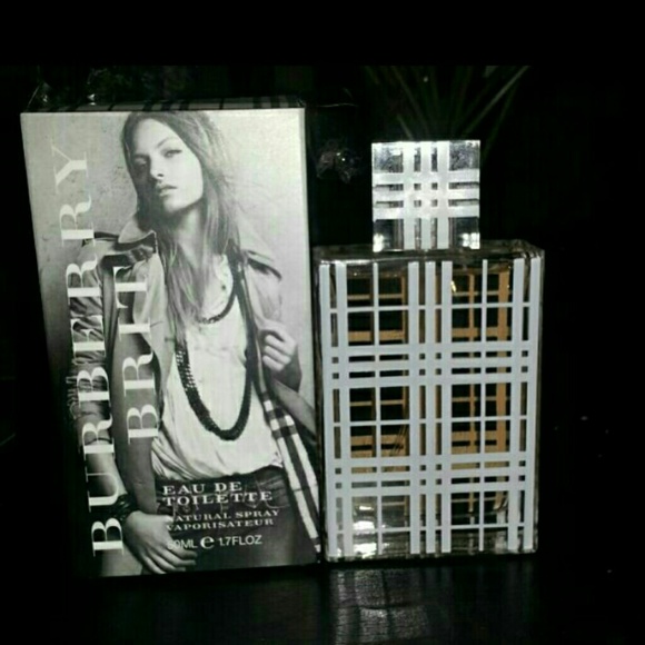 BURBERRY brit perfume