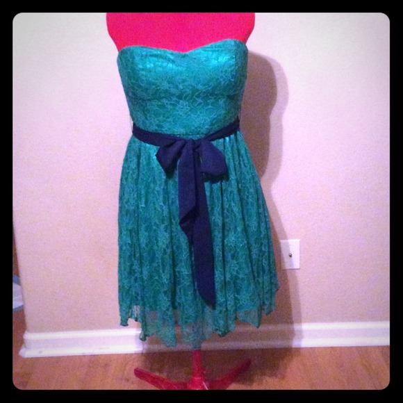 Semi-formal dress