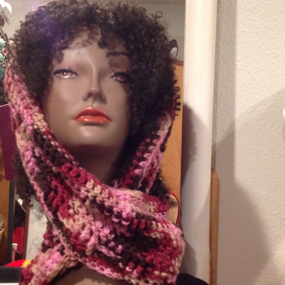 Handmade colorful infinity scarf. - Picture 1 of 3