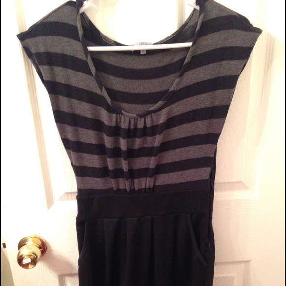 Charlotte Russe cotton grey and black dress - Picture 1 of 3