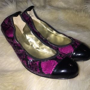 Enzo Angiolini Flats