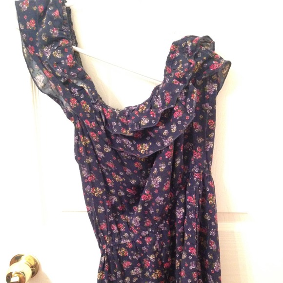 Floral 1 sided sun dress, Wet Seal - Picture 1 of 3