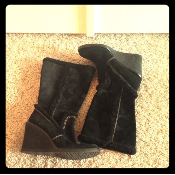 Coach Boots🎀👢🎀 Reserved