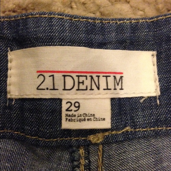 Denim overall shorts, forever 21 size 29 - Picture 2 of 3