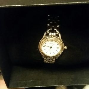 Two toned woman's watch