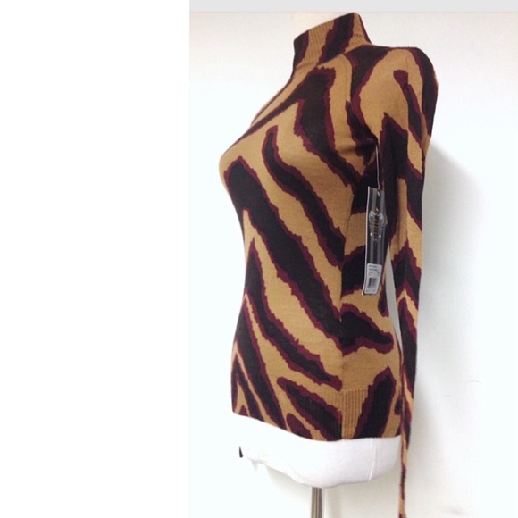 SOLD NWT L.A.M.B. WOOL SWEATER MED - Picture 3 of 4