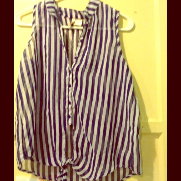 Striped tee😍😍😘😘😍😍