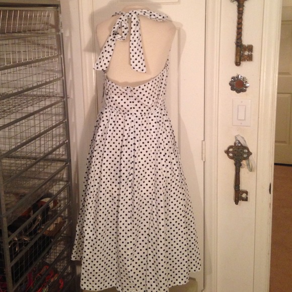 NWT White & Black polka dot pinup dress size 14p - Picture 4 of 4