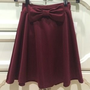 Bow skater skirt