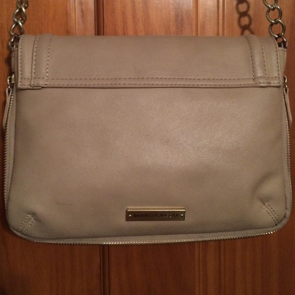 Bags - A tan Danielle Nicole cross body purse Bags - A tan Danielle Nicole cross body purse