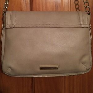 Bags - A tan Danielle Nicole cross body purse Bags - A tan Danielle Nicole cross body purse