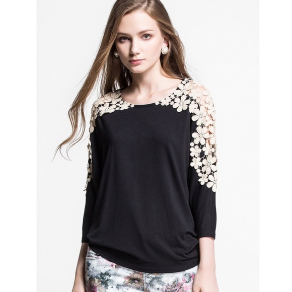 LOWEST 💜 "Wildflower" Crochet Top - Picture 4 of 4