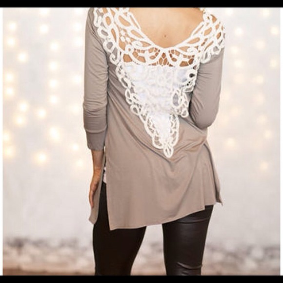 Mocha lace top SOLD 👆