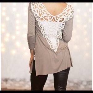 Mocha lace top SOLD 👆