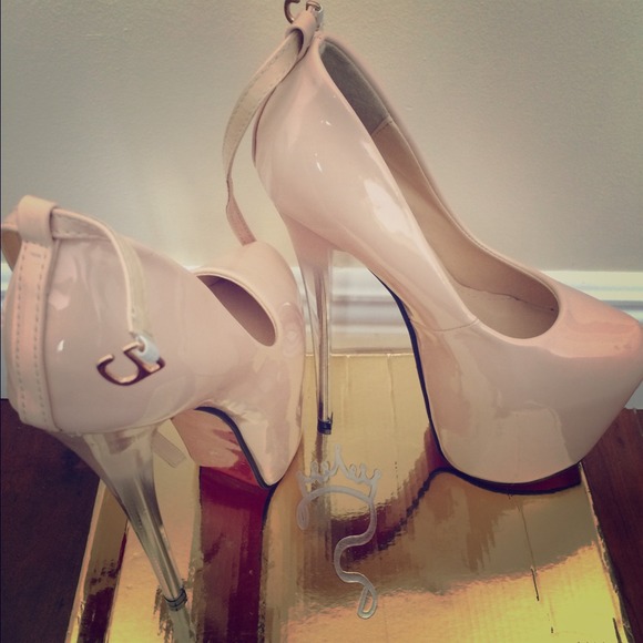 Extreme Stilettos🙌