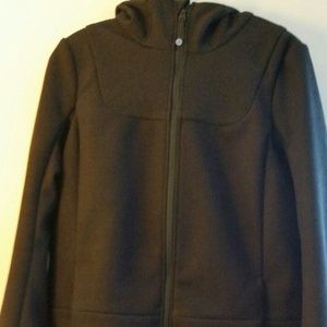 Lululemon Softshell
