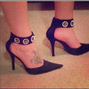 Colin Stuart Sexy Black Heels