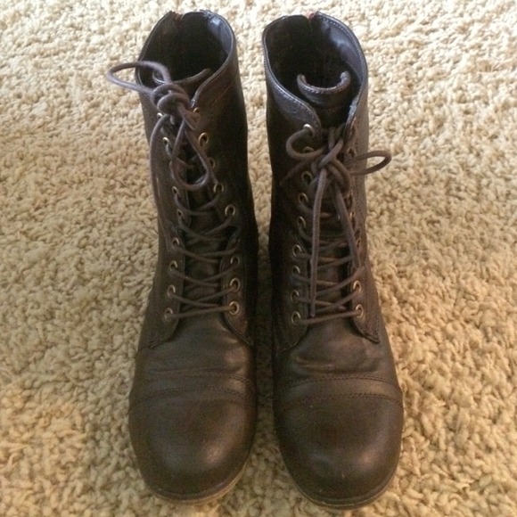 Steve Madden combat boots